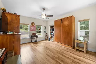 8449 Lilly Lake Rd, Melrose, FL 32666 - Photo 29