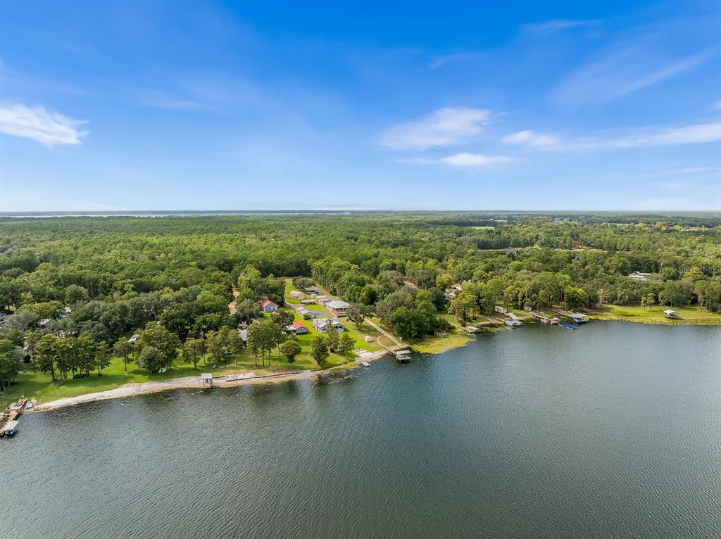 8449 Lilly Lake Rd - 8449 Lilly Lake Rd, Melrose, FL 32666 Luxury Property | Jose Angel Pina
