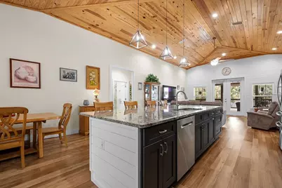 8449 Lilly Lake Road, Melrose, FL 32666 - Photo 9