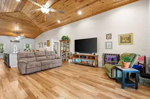 8449 Lilly Lake Rd, Melrose, FL 32666 - Photo 13