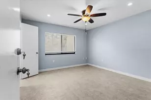 2735 SW 35th Pl, Gainesville, FL 32608 - Photo 15