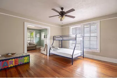 907 NW 11th Avenue, Gainesville, FL 32601 - Photo 7