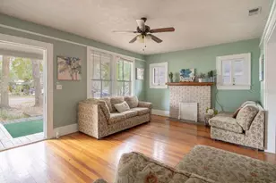 907 NW 11th Ave, Gainesville, FL 32601 - Photo 5