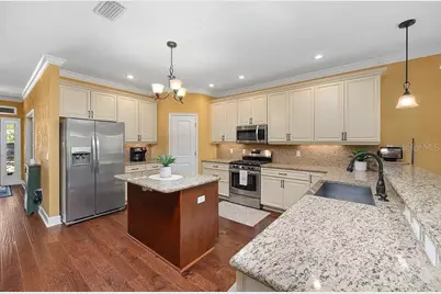 7827 SW 79th Drive, Gainesville, FL 32608 - Photo 5