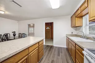 24 NE 45th St, Gainesville, FL 32641 - Photo 11