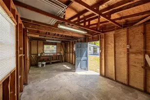 24 NE 45th St, Gainesville, FL 32641 - Photo 23