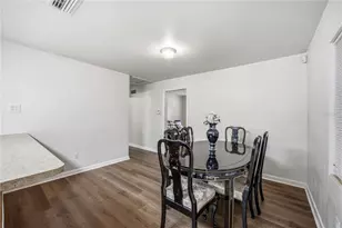 24 NE 45th St, Gainesville, FL 32641 - Photo 9