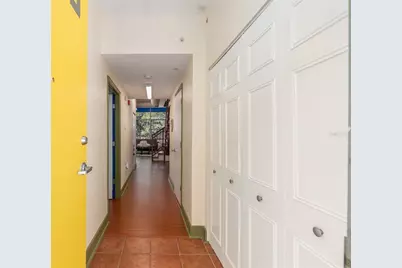 2515 SW 35th Place #219, Gainesville, FL 32608 - Photo 5