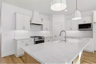 1064 SW 67th Way, Gainesville, FL 32607 - Photo 3