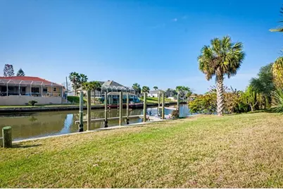 109 Coral Reef Court N, Palm Coast, FL 32137 - Photo 19