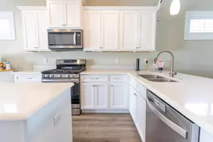 24616 SW 17th Pl, Newberry, FL 32669 - Photo 13