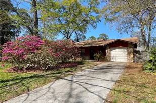 4730 NW 36th Pl, Gainesville, FL 32606 - Photo 3