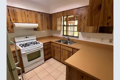 4730 NW 36th Place, Gainesville, FL 32606 - Photo 5