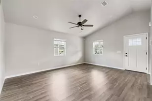 23166 NW 180th Ave, High Springs, FL 32643 - Photo 7