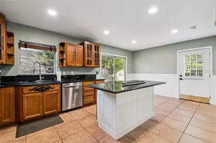 3741 NW 16th Pl, Gainesville, FL 32605 - Photo 11