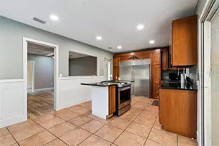 3741 NW 16th Pl, Gainesville, FL 32605 - Photo 9