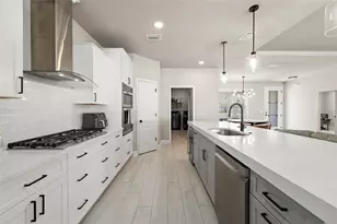 24784 SW 21st Ln, Newberry, FL 32669 - Photo 7