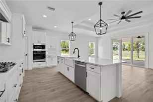 1050 SW 67th Wy, Gainesville, FL 32607 - Photo 9