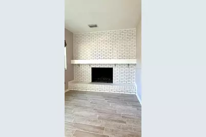 2411 NE 11th Street, Gainesville, FL 32609 - Photo 9