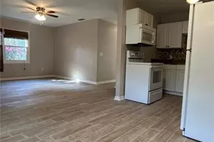 2411 NE 11th St, Gainesville, FL 32609 - Photo 5