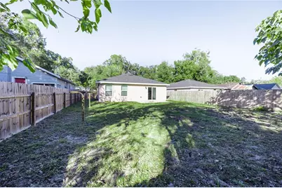 1111 SE 2nd Avenue, Gainesville, FL 32641 - Photo 9