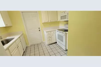 5250 SW 97th Drive, Gainesville, FL 32608 - Photo 3