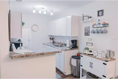 1700 SW 16th Court #C5, Gainesville, FL 32608 - Photo 7