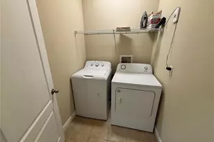 2960 SW 35th Pl, Gainesville, FL 32608 - Photo 13