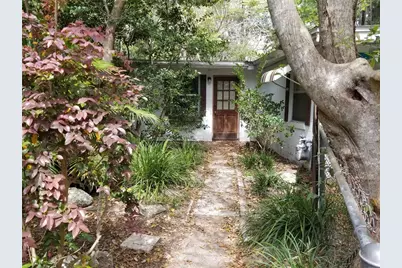 1030 NE 9 Street #C, Gainesville, FL 32609 - Photo 1