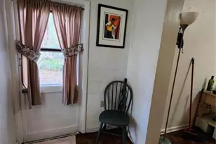 1030 NE 9th St, Gainesville, FL 32609 - Photo 7