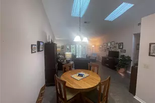 324 NW 48th Blvd, Gainesville, FL 32607 - Photo 9