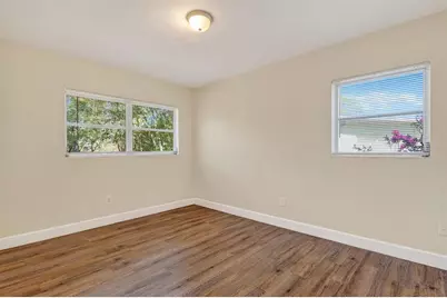 2200 NE 16th Terrace, Gainesville, FL 32609 - Photo 13