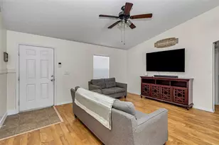 4963 SW Hyacinth Ct, Dunnellon, FL 34431 - Photo 3