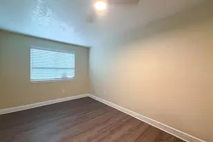 2929 NW 43rd Ave, Gainesville, FL 32605 - Photo 7