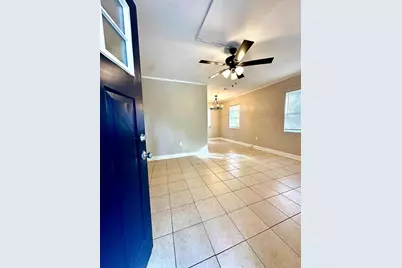 1030 NE 1st Avenue, Gainesville, FL 32601 - Photo 5