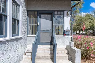 1106 NE 4 St, Gainesville, FL 32601 - Photo 7