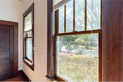 1106 NE 4th Street, Gainesville, FL 32601 - Photo 25