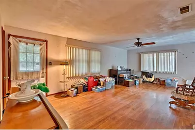 1919 NW 4th Avenue, Gainesville, FL 32603 - Photo 9