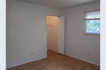 6417 SW 9th Avenue #D, Gainesville, FL 32607 - Photo 9