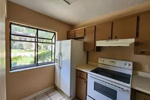 6288 SW 8th Pl, Gainesville, FL 32607 - Photo 3