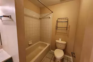 6288 SW 8th Pl, Gainesville, FL 32607 - Photo 17