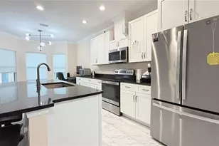 25248 SW 1st Ave, Newberry, FL 32669 - Photo 9