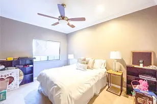 5339 NW 9th Ln, Gainesville, FL 32605 - Photo 13