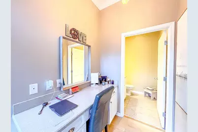 5339 NW 9th Lane, Gainesville, FL 32605 - Photo 5