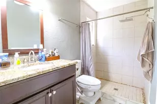 1523 NW 39th Ter, Gainesville, FL 32605 - Photo 11