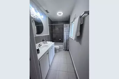 3857 W University Avenue, Gainesville, FL 32607 - Photo 9