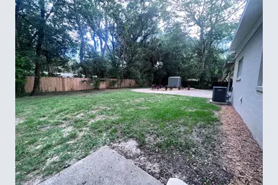3857 W University Avenue, Gainesville, FL 32607 - Photo 17