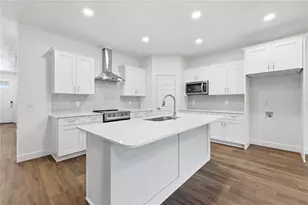 21070 SW 1st Pl, Newberry, FL 32669 - Photo 11