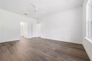 21070 SW 1st Pl, Newberry, FL 32669 - Photo 7