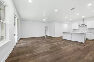 21070 SW 1st Pl, Newberry, FL 32669 - Photo 5